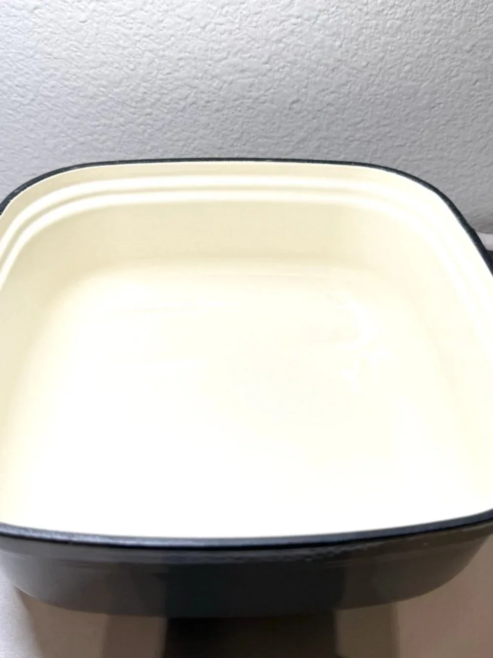 Smith & Clark Ironworks 4 Qt Square Enameled Cast Iron Dutch Oven Gray with Lid